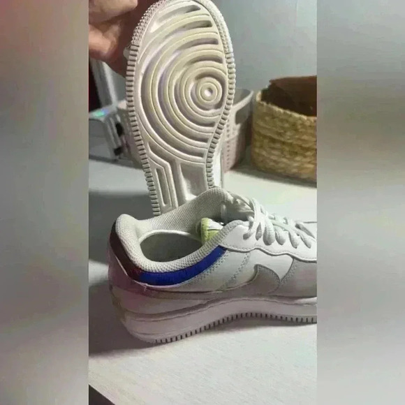 Nike Air Force 1 Low Shadow 8 Bit Barely Green - Picture 7 of 15